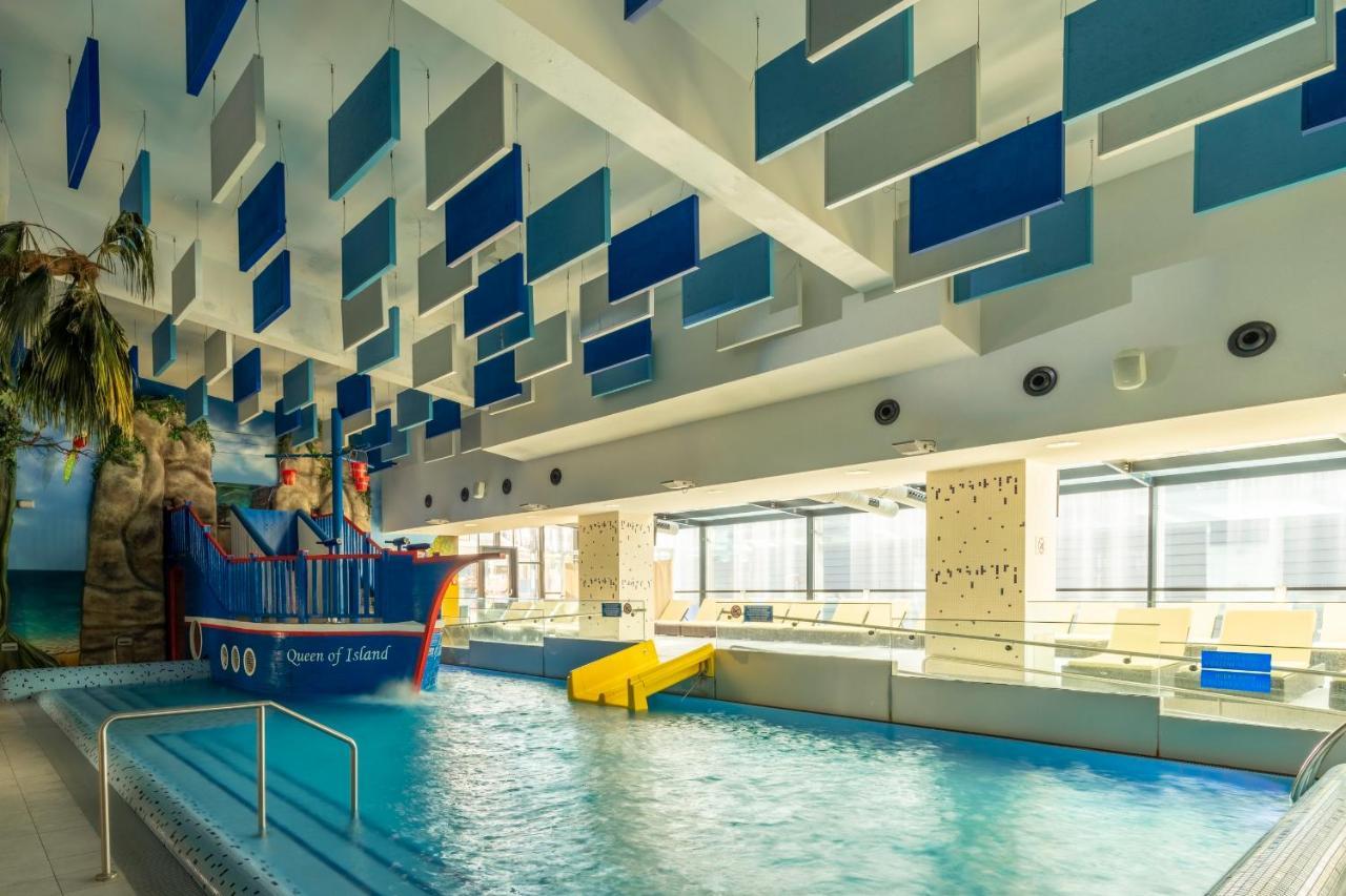 Hotel Aquacity Seasons Poprad Eksteriør bilde