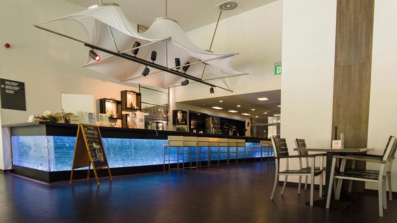 Hotel Aquacity Seasons Poprad Eksteriør bilde
