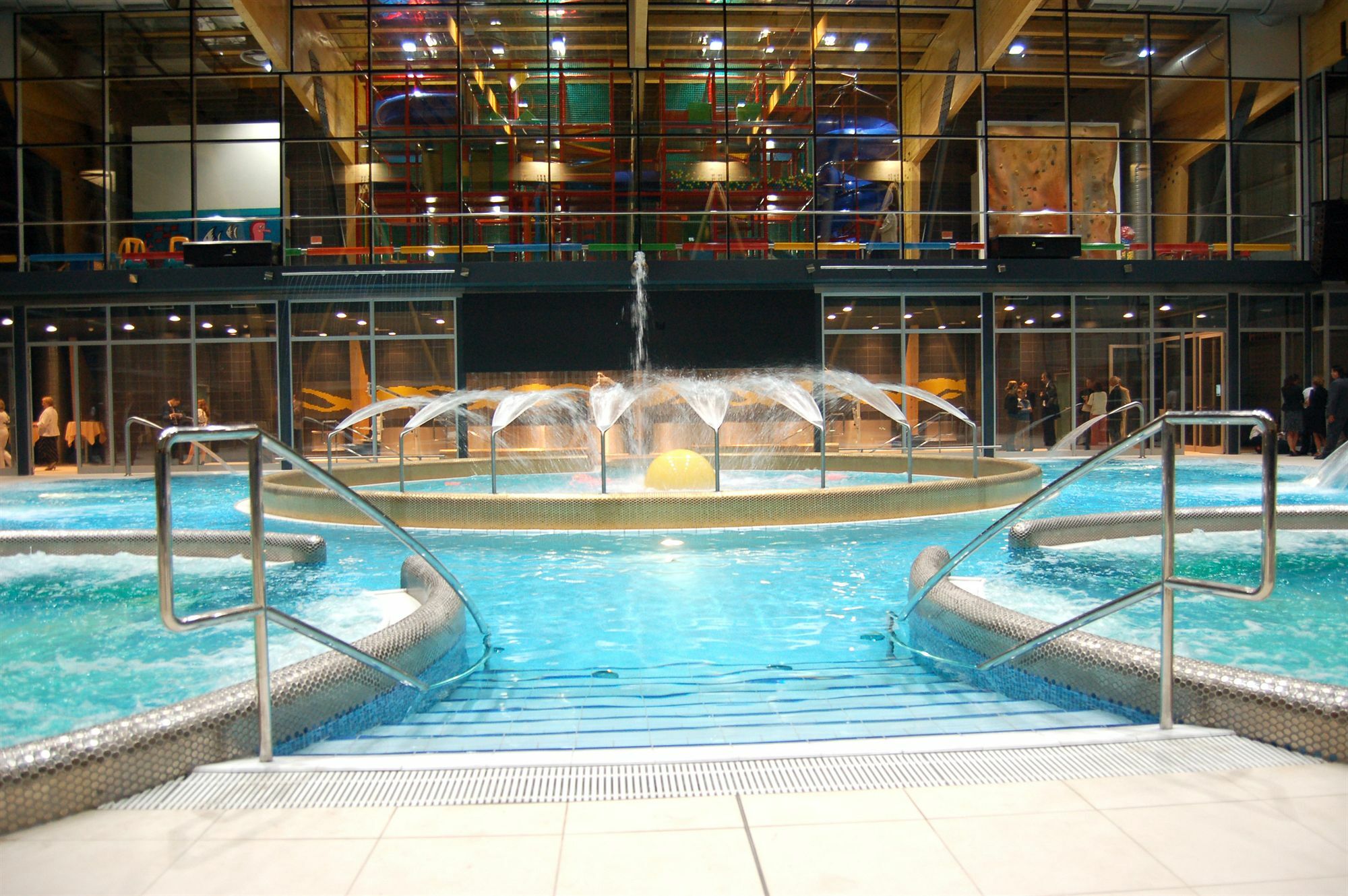 Hotel Aquacity Seasons Poprad Eksteriør bilde